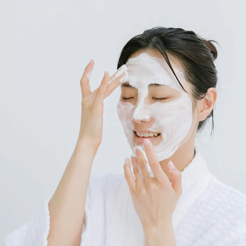 Tea Tree Balancing Foaming Cleanser - Image 6